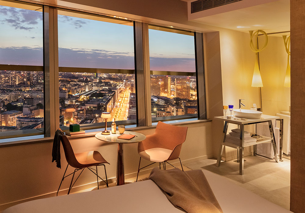 Paris au-dessus des nuages au TOO HOTEL