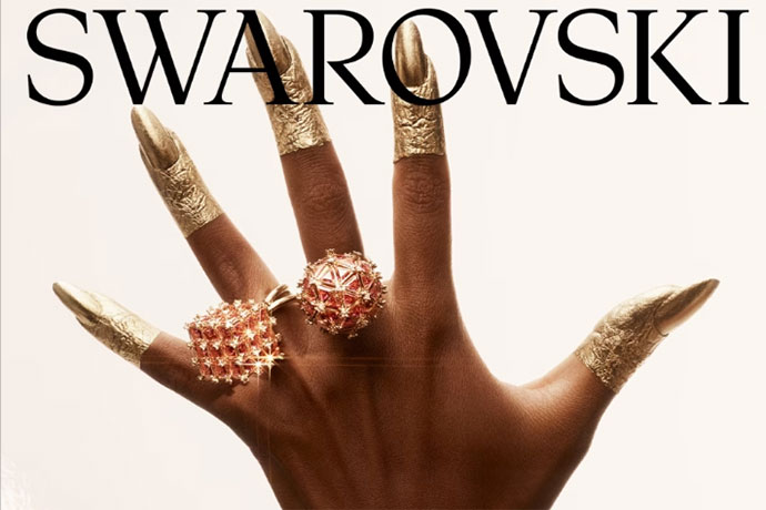 Les étincelantes bagues Swarovski