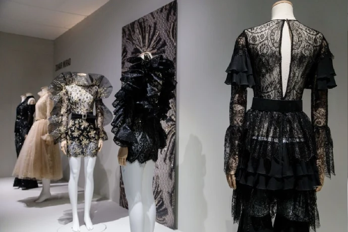 La Dentelle Calais-Caudry