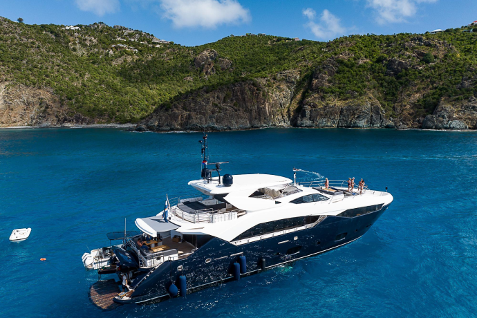 Le Sunseeker Predator 115 : L'Élégance Britannique à la Conquête des Mers